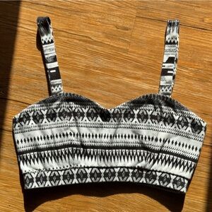 Full Tilt Black and White Aztec Bralette size Small